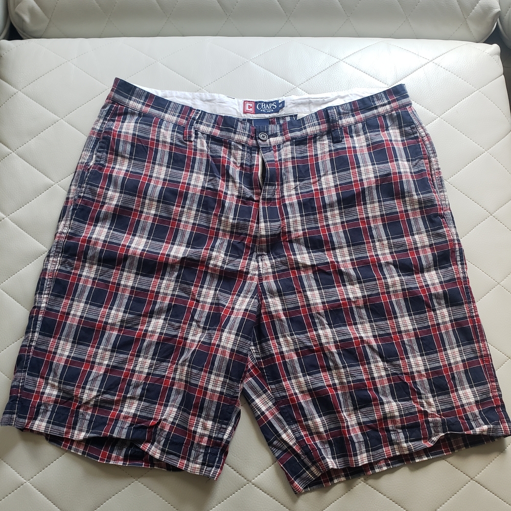 Chaps Men's Checkered Shorts - Navy, Red, White Size 40